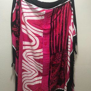 Large magenta B-W shawl